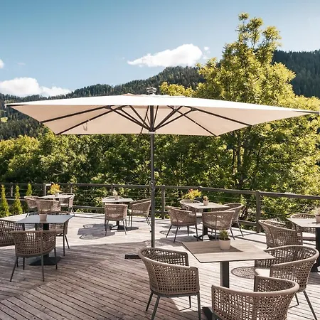 Aparthotel Les Dolomites Mountain San Martino in Badia