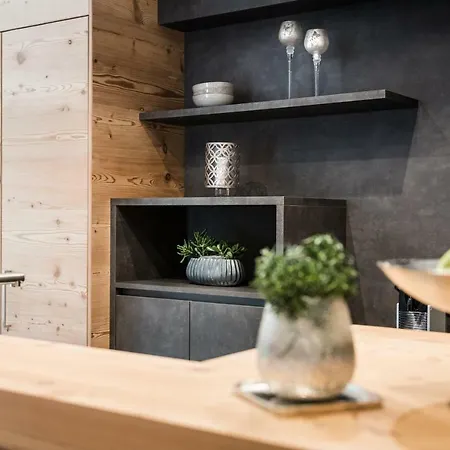 Les Dolomites Mountain Aparthotel 4*